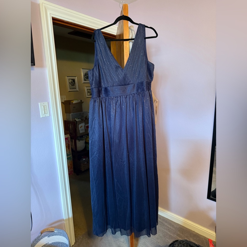 SHEIN Deep Blue V-Neck Prom Dress